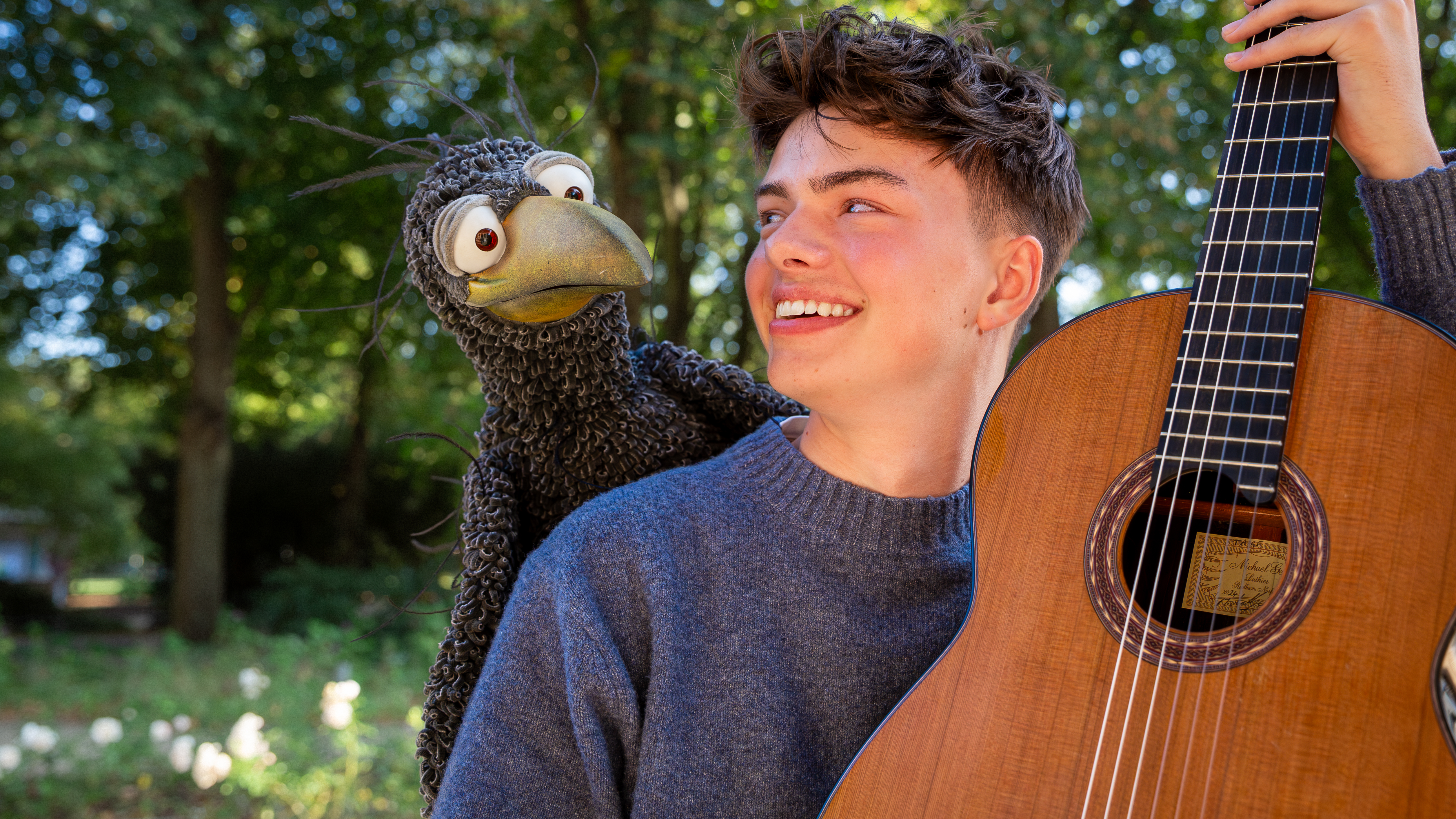 RudiRabissimo_Gitarre_AKL-4896.jpg RudiRabissimo_Gitarre_AKL-4896.jpg